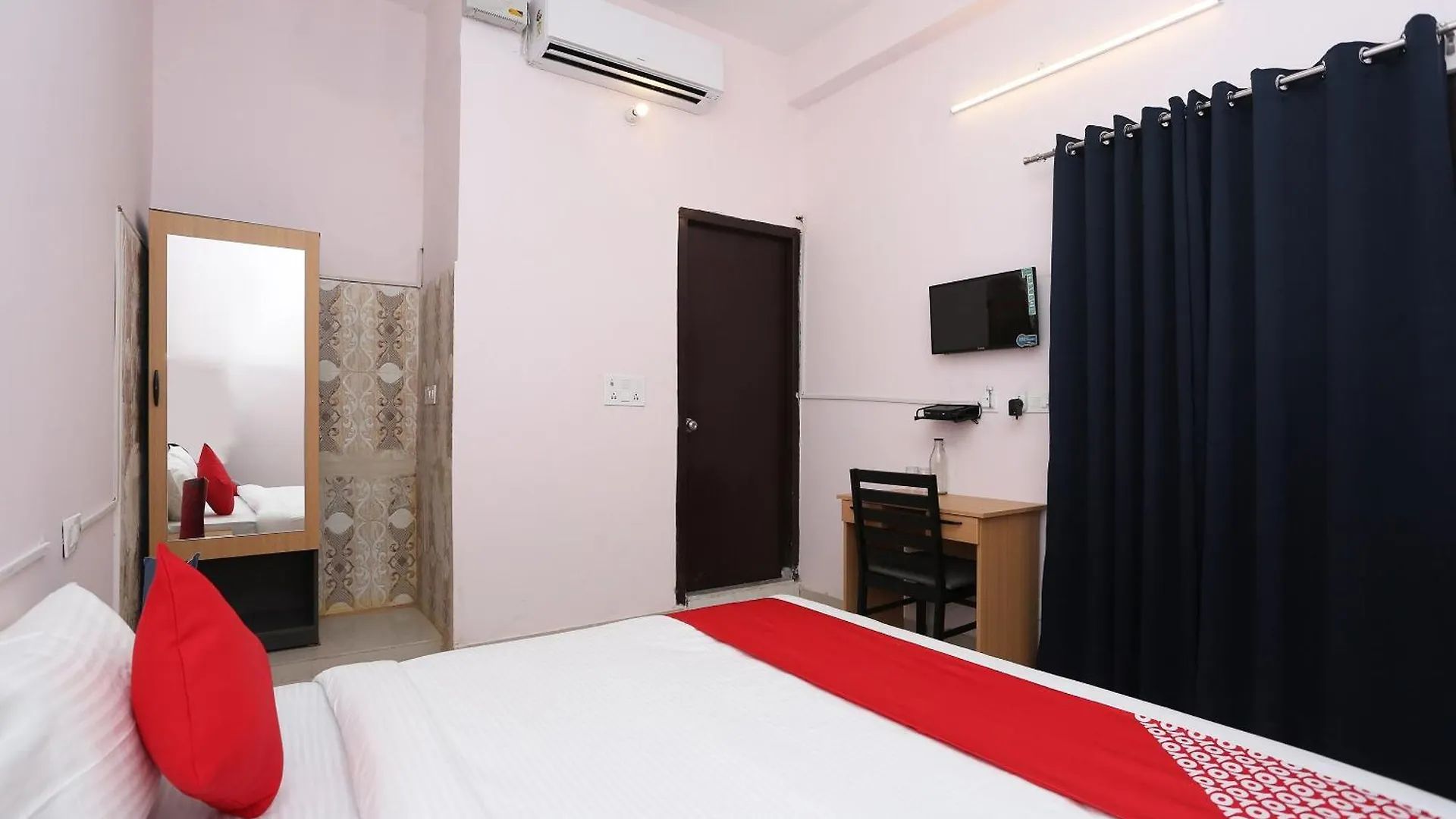 ***  Hotel O R.K Residency Gurgaon India